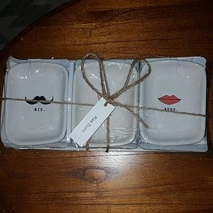 Rae Dunn His,ours,hers tray/mini trays